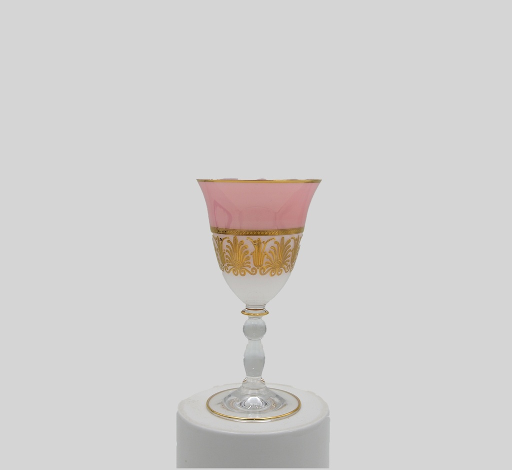 Juice glasses with a base