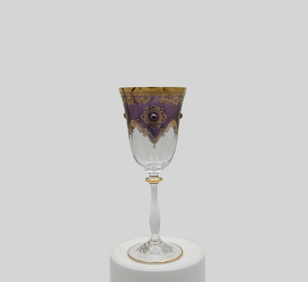 Juice glasses with a base