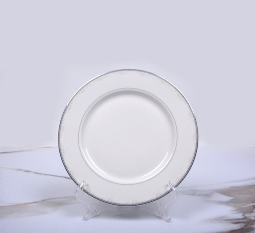 [PL 6301 71PC BONE] A 71-piece porcelain dinner set