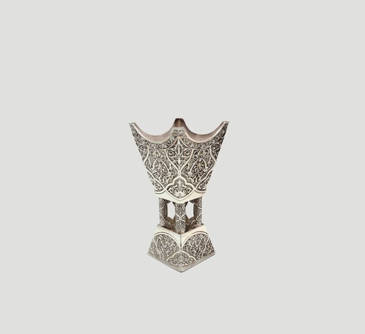 [NO 109-HQ -18379] Silver incense burner